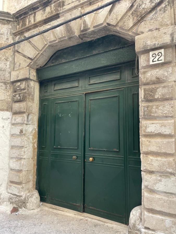 Suite 22 Bari Exteriör bild