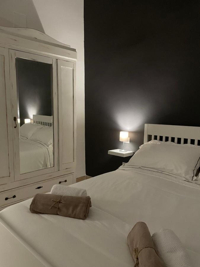 Suite 22 Bari Exteriör bild