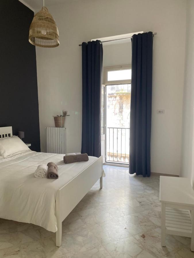 Suite 22 Bari Exteriör bild